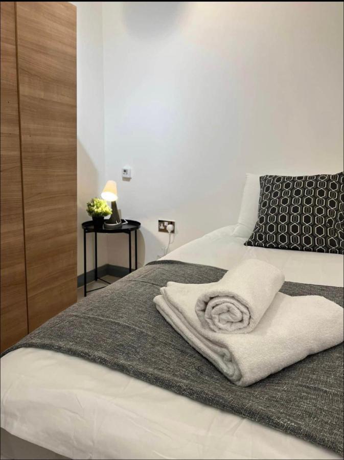 New Build 5 Bedroom In Hackney. Central Лондон Экстерьер фото