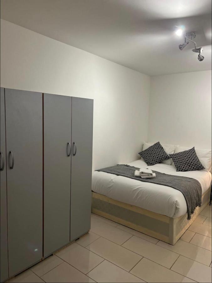 New Build 5 Bedroom In Hackney. Central Лондон Экстерьер фото