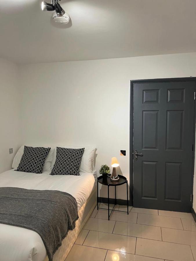 New Build 5 Bedroom In Hackney. Central Лондон Экстерьер фото