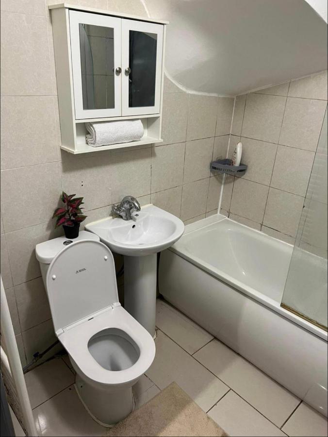 New Build 5 Bedroom In Hackney. Central Лондон Экстерьер фото